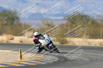 media/Jan-10-2025-CVMA Friday Practice (Fri) [[489e0da257]]/Group 4 and Trackday/Session 5 (Turn 7)/